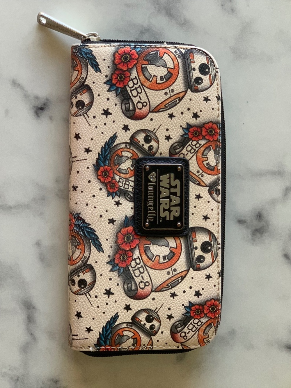 Rare Star Wars Loungefly BB8 Droid Tatoo Style Zip Around Wallet Disney